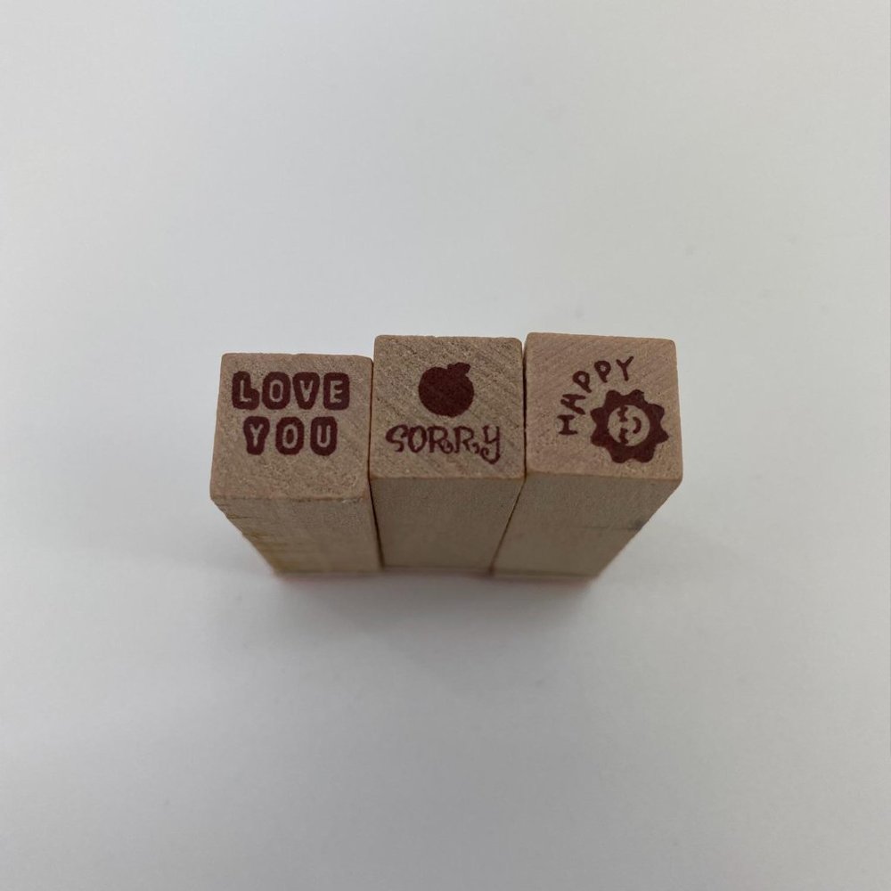 LOT OF RUBBER WOODEN STAMPS - Picture 12 of 13